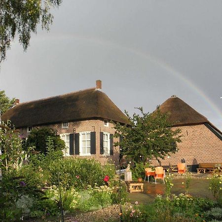 Bed & Breakfast Hofstede Het Klaphek Randwijk Pokoj fotografie